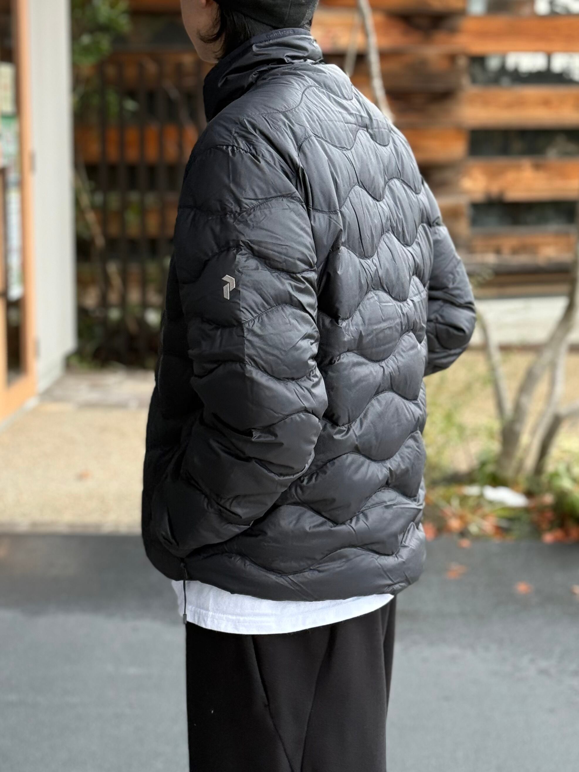 PeakPerfomance ピークパフォーマンス【Helium Down Jacket ヘリウム