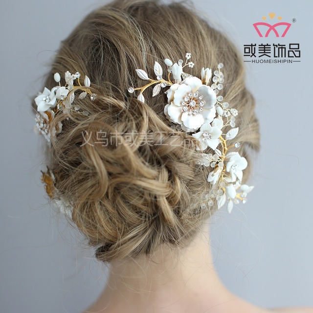 【ウェディングアクセサリー】ヘアコームセット ヘッドドレス ウェディング 花 ホワイト 白 小物 ウェディング 結婚式 挙式 フォトウェディング 20代 30代 40代 シンプル 前撮り 後撮り 少人数ウェディング ナチュラル ウェディング レストランウェディング ガーデンウェディング リゾートウェディング カジュアルウェディング  ソロウェディング