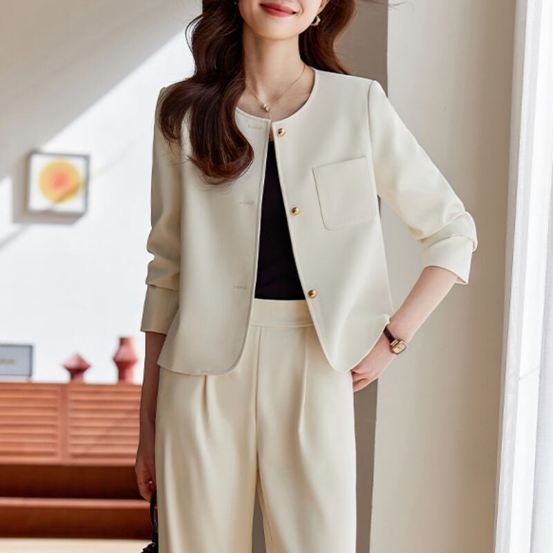 エレガントノーカラージャケット U0244