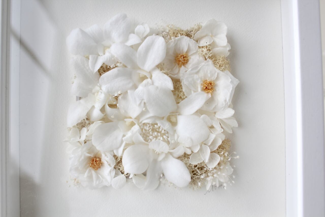 プリザーブドフラワーアート はじまりの色 Livrer Lien