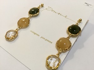 【イヤリング変更可能】ponne つぶつぶ3連ピアス