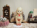 グーグリーアイのホワイトコックさん　セルロイドドール（割れ・へこみあり） 画像1