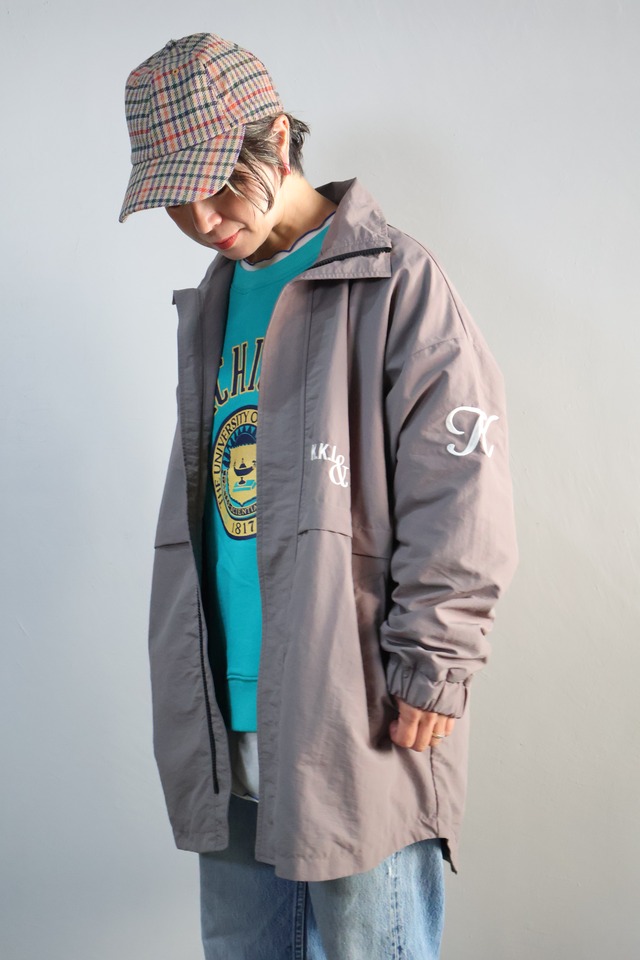 撥水加工ナイロン（総裏地）スタンドZIPブルゾン【12506-285-20】2025AW