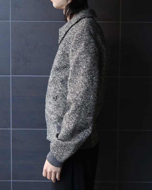 short length zip-up tweed blouson