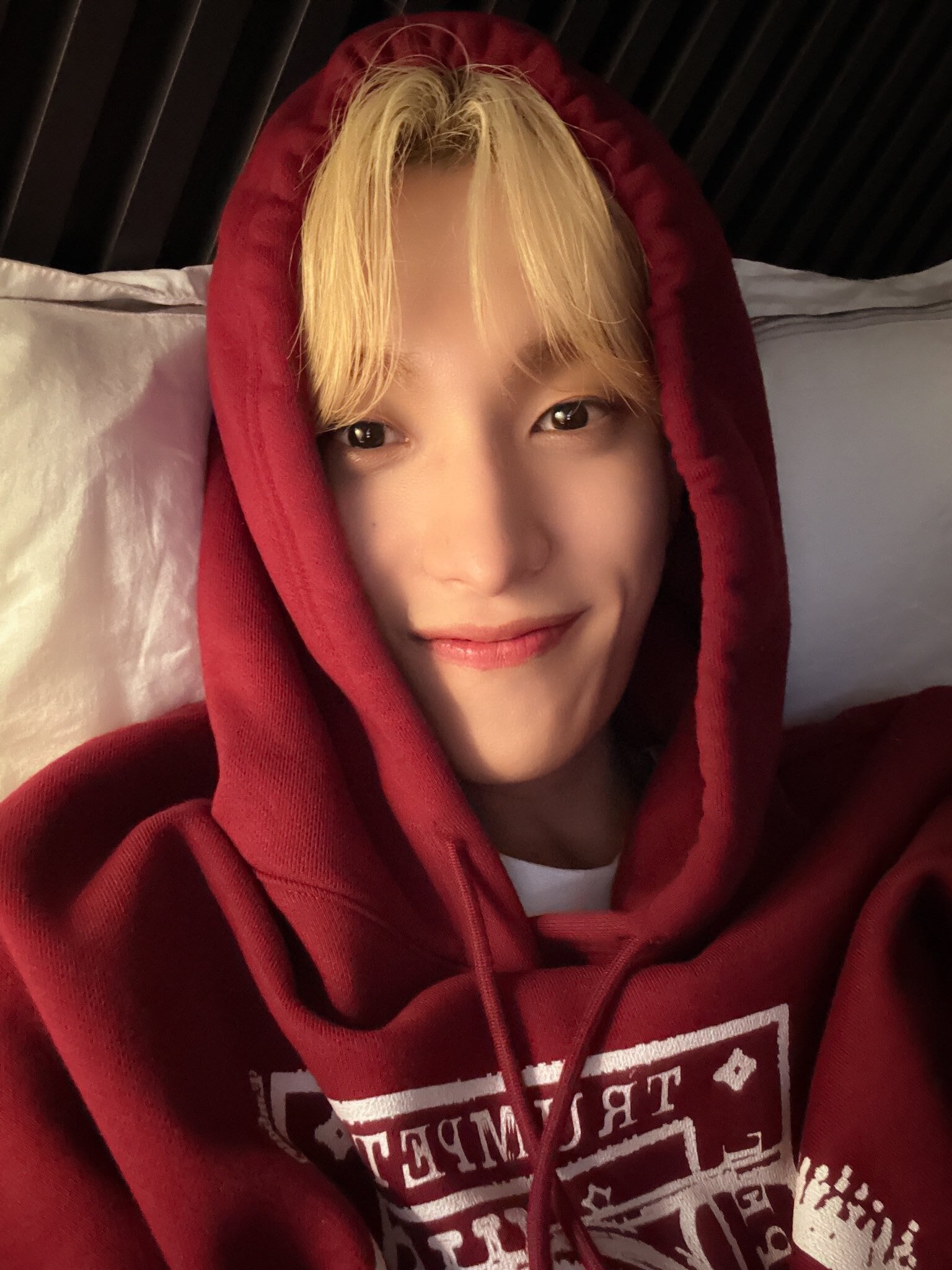 トップス Praying Olsen sisters Hoodie Praying Praying Olsen Twins Hoodie | Grailed