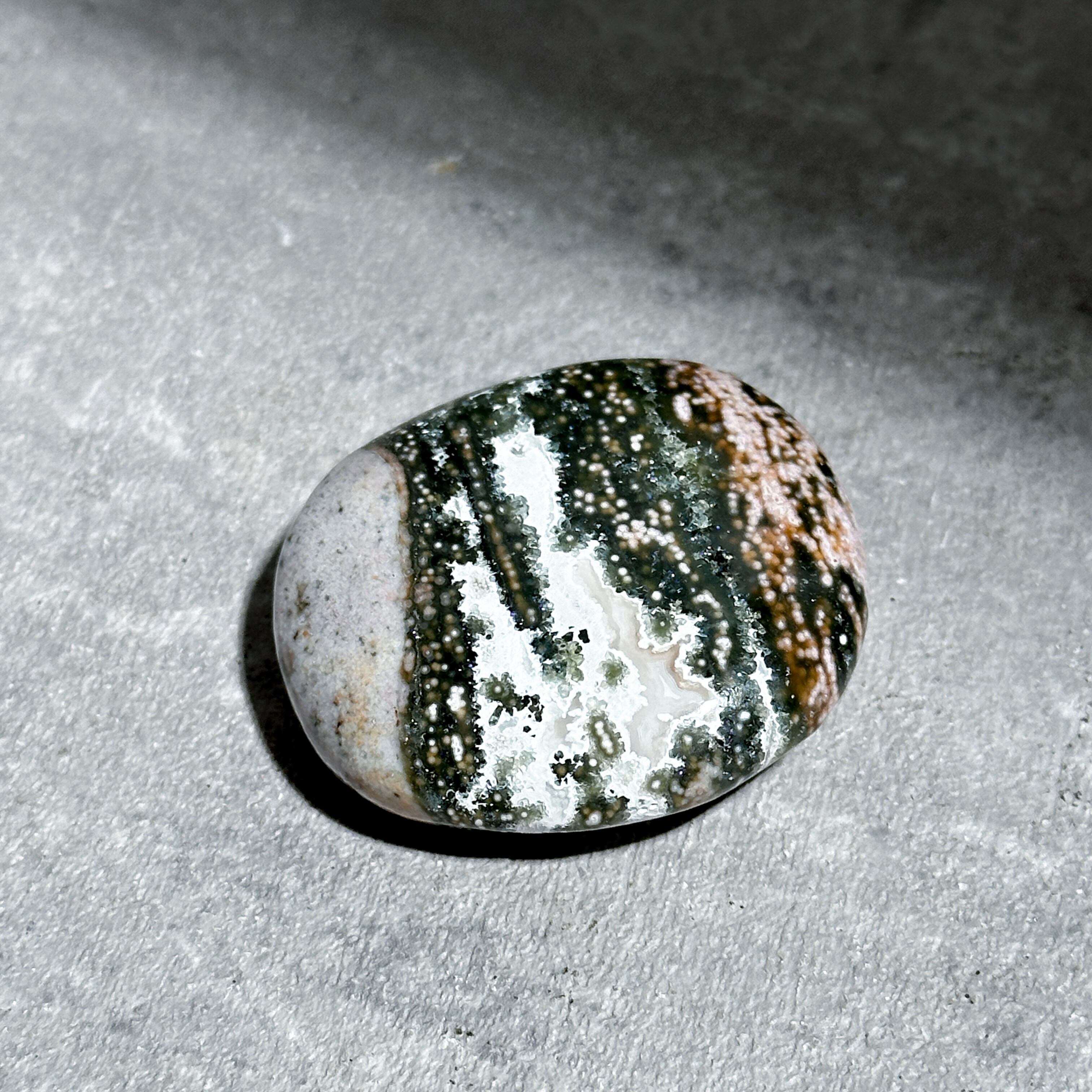 オーシャンジャスパー パームストーン41◇ Ocean Jasper ◇天然石