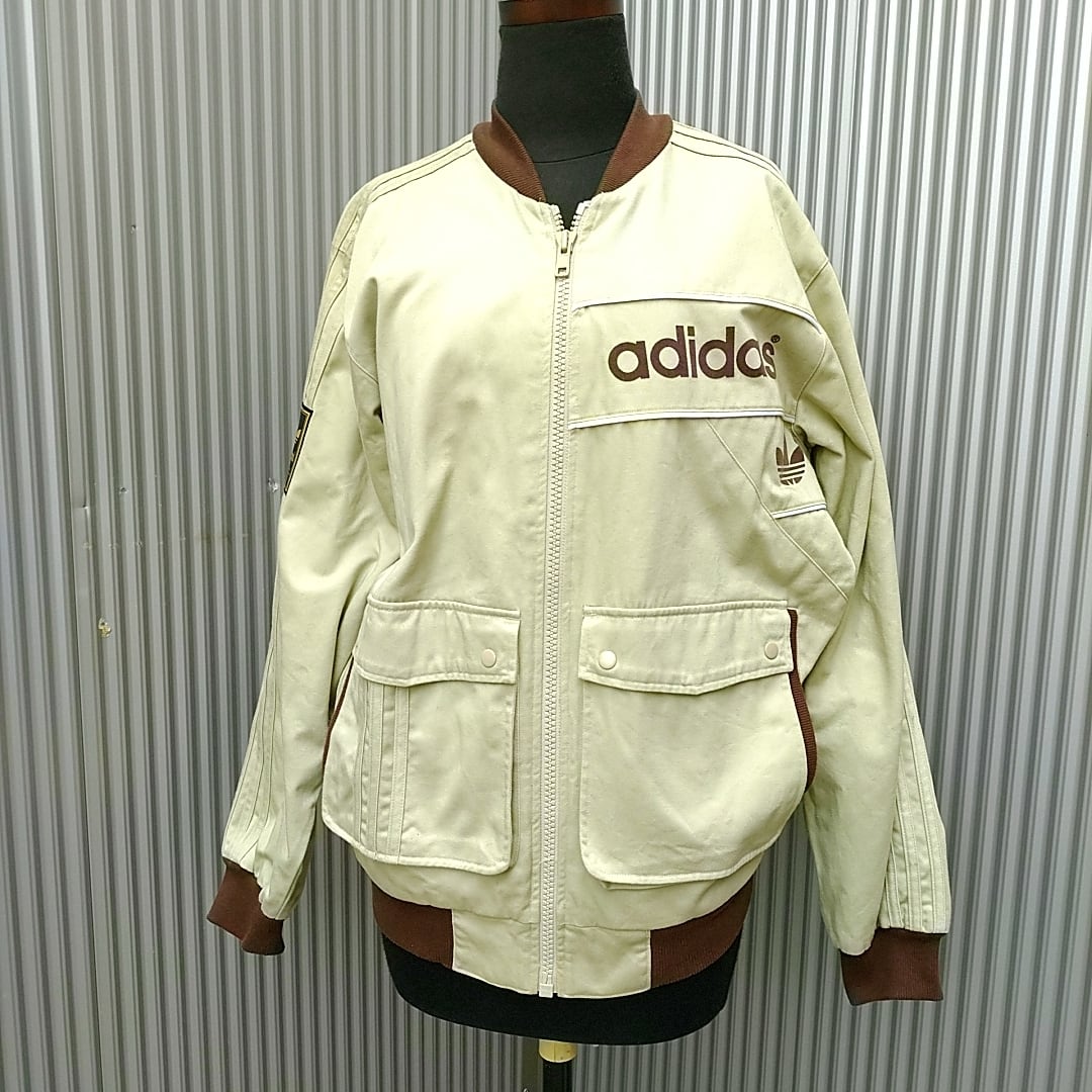 美品　adidas    アディダス　ブルゾン　ジャケット　ブラック