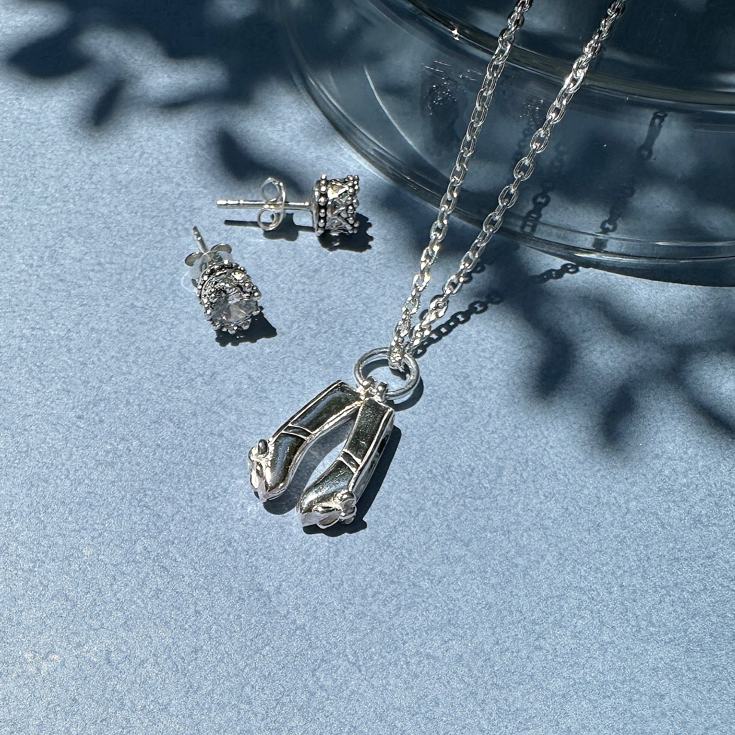 バレエシューズ ペンダント | 【公式通販】鎌倉のシルバージュエリー