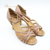 社交ダンス 衣装 ラテン シューズ ピンク系 SK 靴 くつ ヒール レディース 光沢 ストラップ 高級感 かわいい 上品 ダンスシューズ イベント ステージ 練習 レッスン シンプル