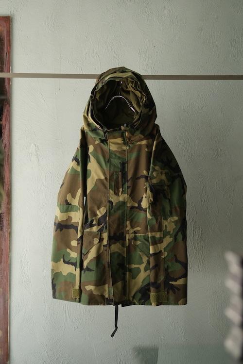 Utah/"US ARMY ECWCS" gore-tex parker