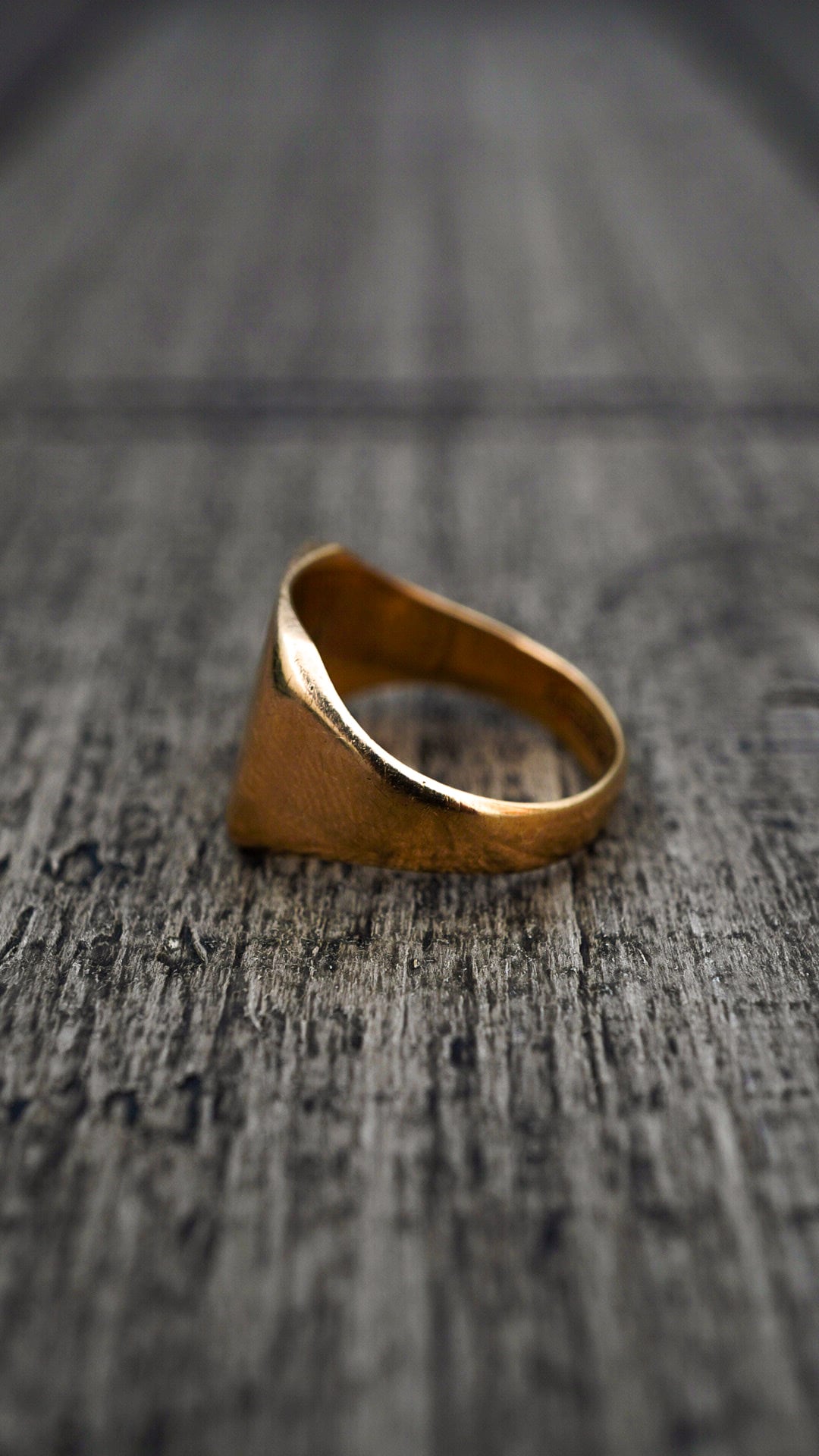 1956】U.K. VINTAGE 9ct イエロー ゴールド スクエア シグネット 