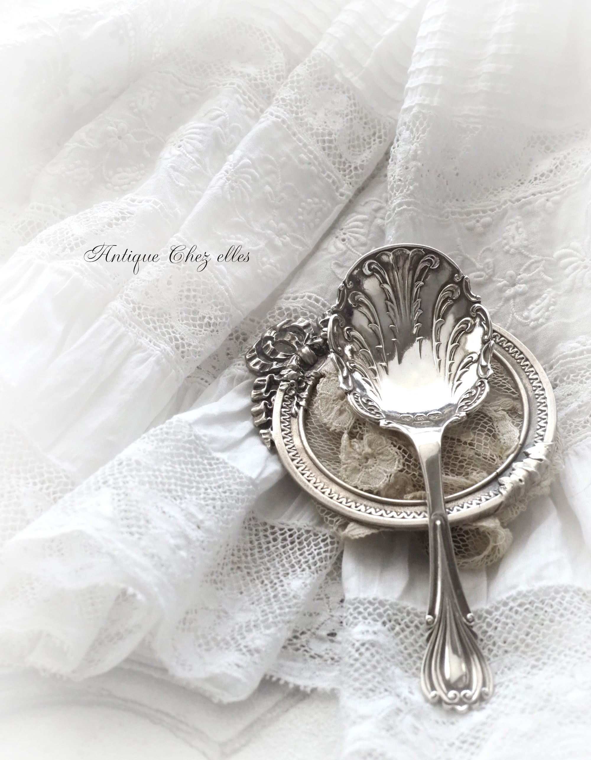 レア 純銀 エレガントなティーキャディースプーン 1896年