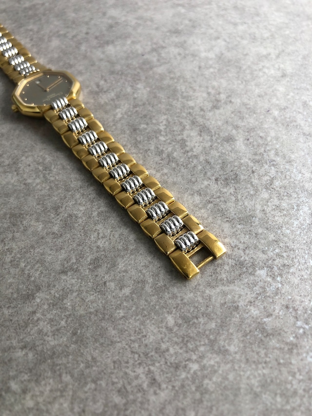 Christian Dior クリスチャン ディオール 腕時計 ゴールド CD オクタゴン ステンレススチール D48⁻133 クォーツ vintage ヴィンテージ オールド y8i88y