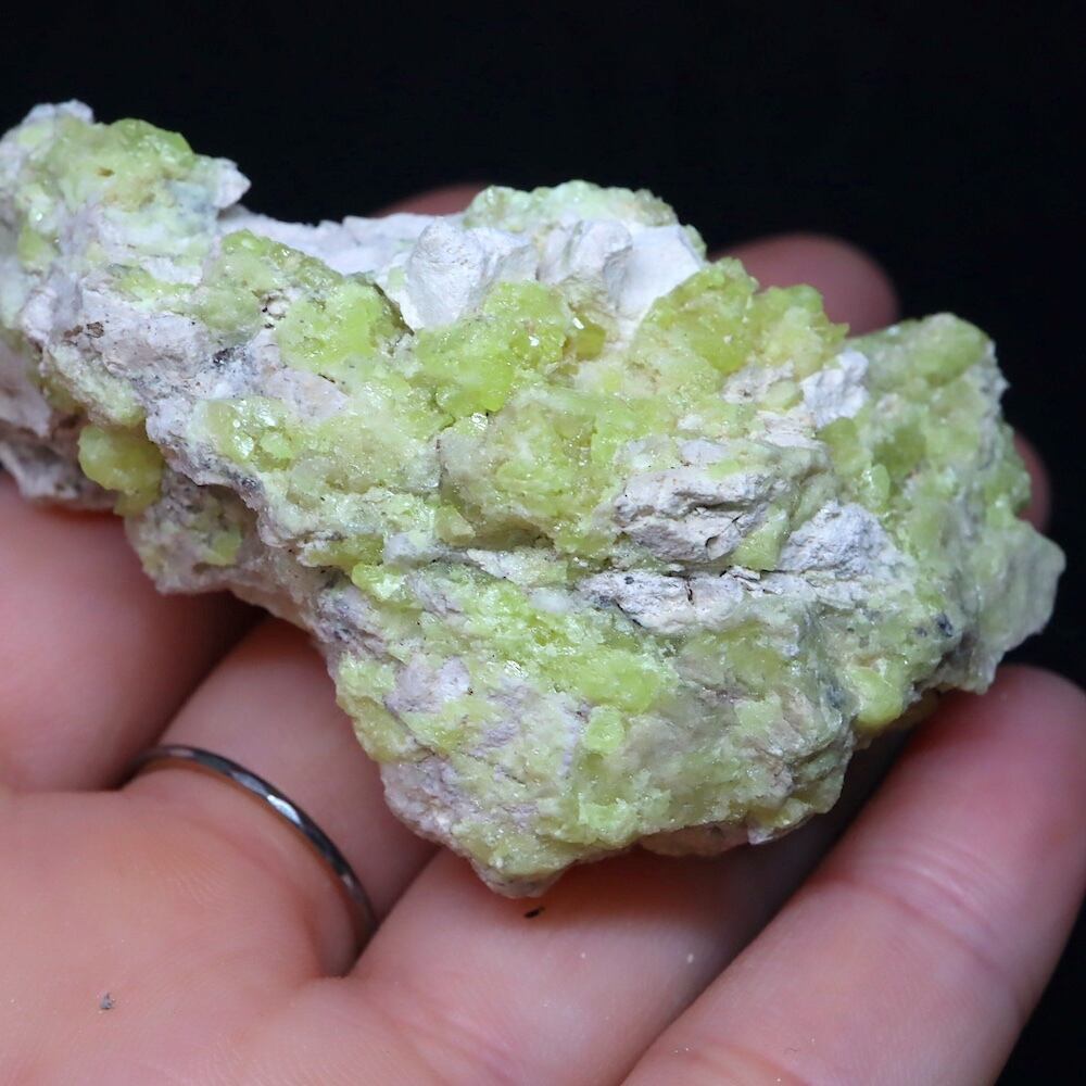 ネバダ州 サルファー 硫黄 母岩付き 45g OTH043 原石 鉱物