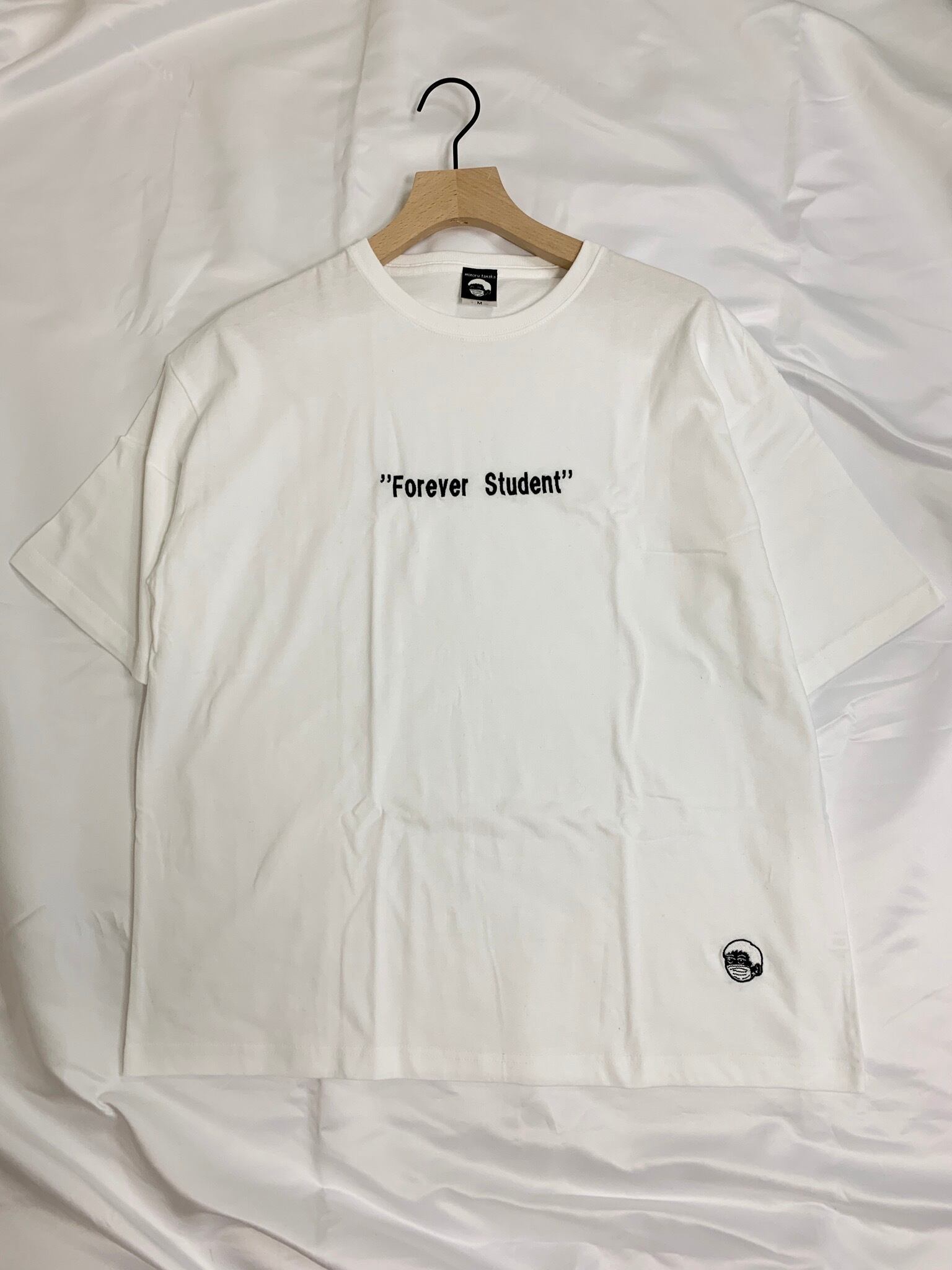 "forever student“Tシャツwhite
