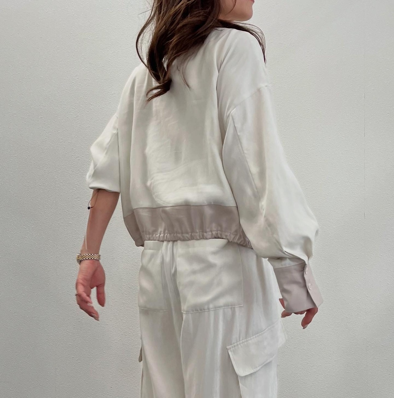 レイヤードライククロップドシャツ