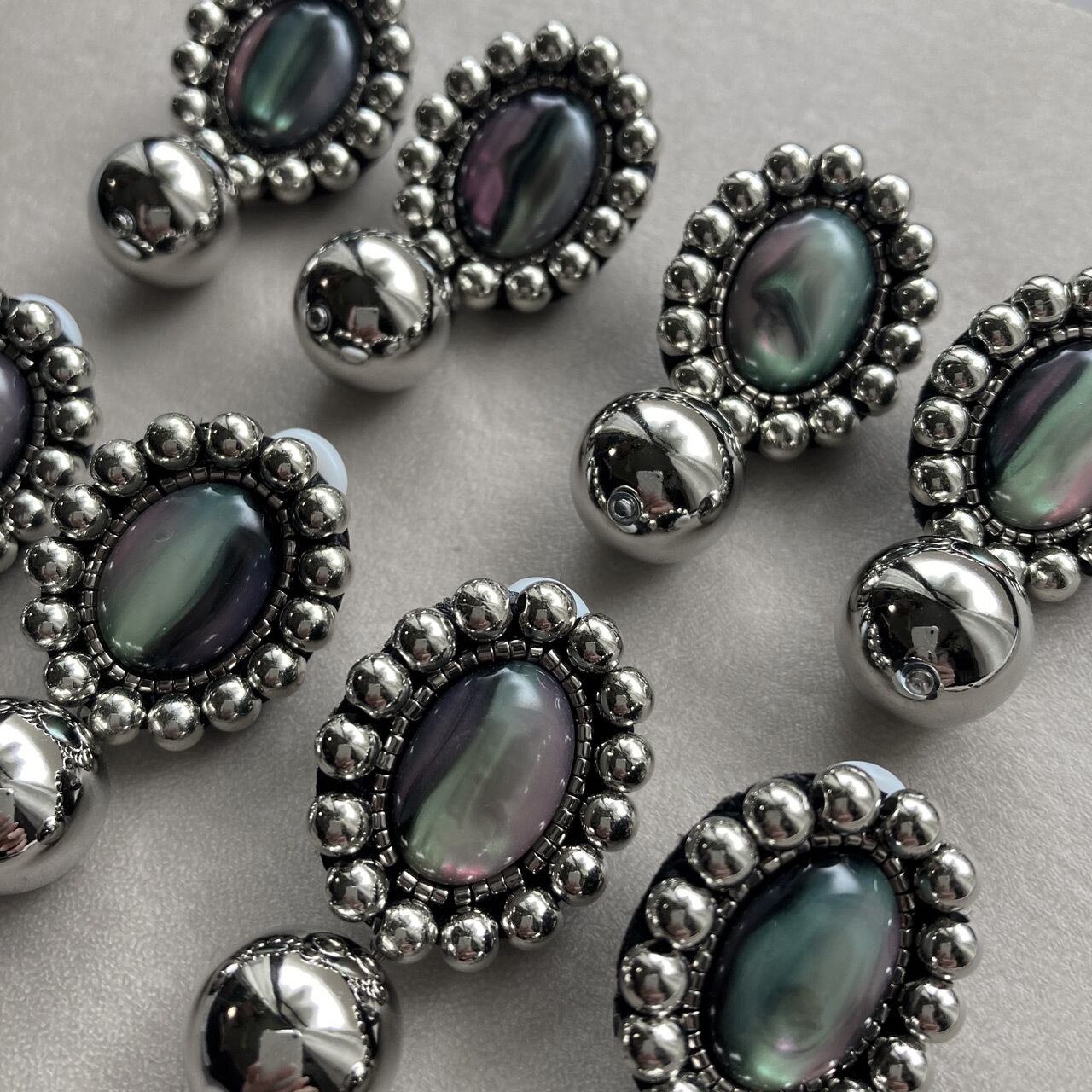 oval big ball (black shell)