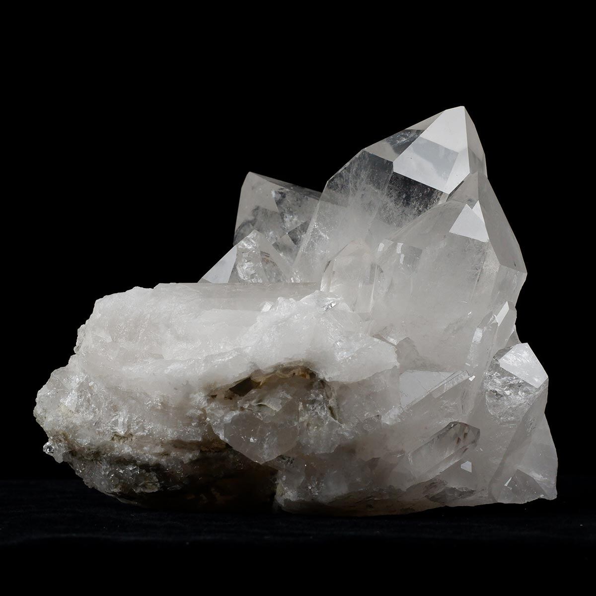 1.1Kg 水晶 クラスター アーカンソー産 水晶 原石 一点物 282-717