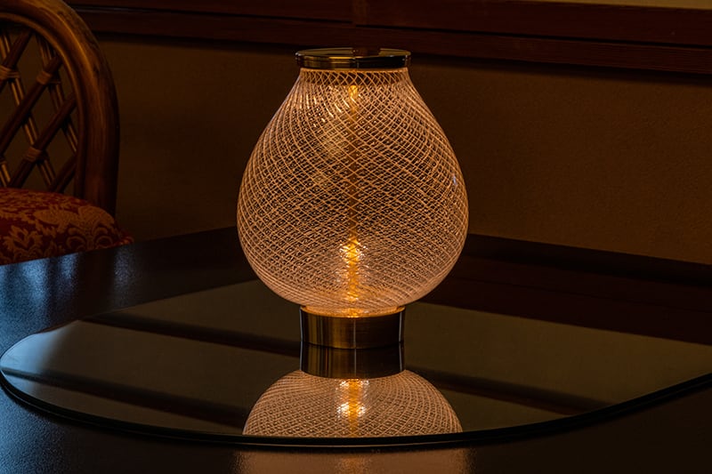 Tesseluce（テッセルーチェ）White | SUWAプレミアム