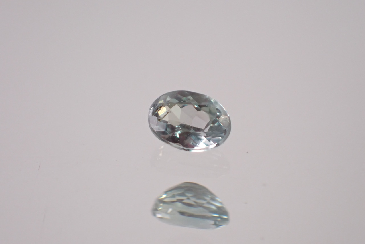 アレキサンドライト(簡易ソーティング付)　0.152ct　[D9-136]