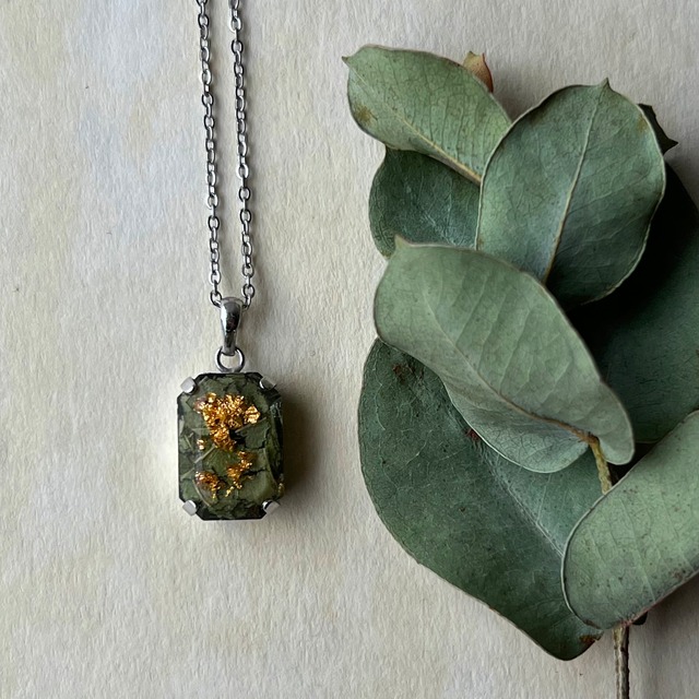 Flower Heart ball chain necklace