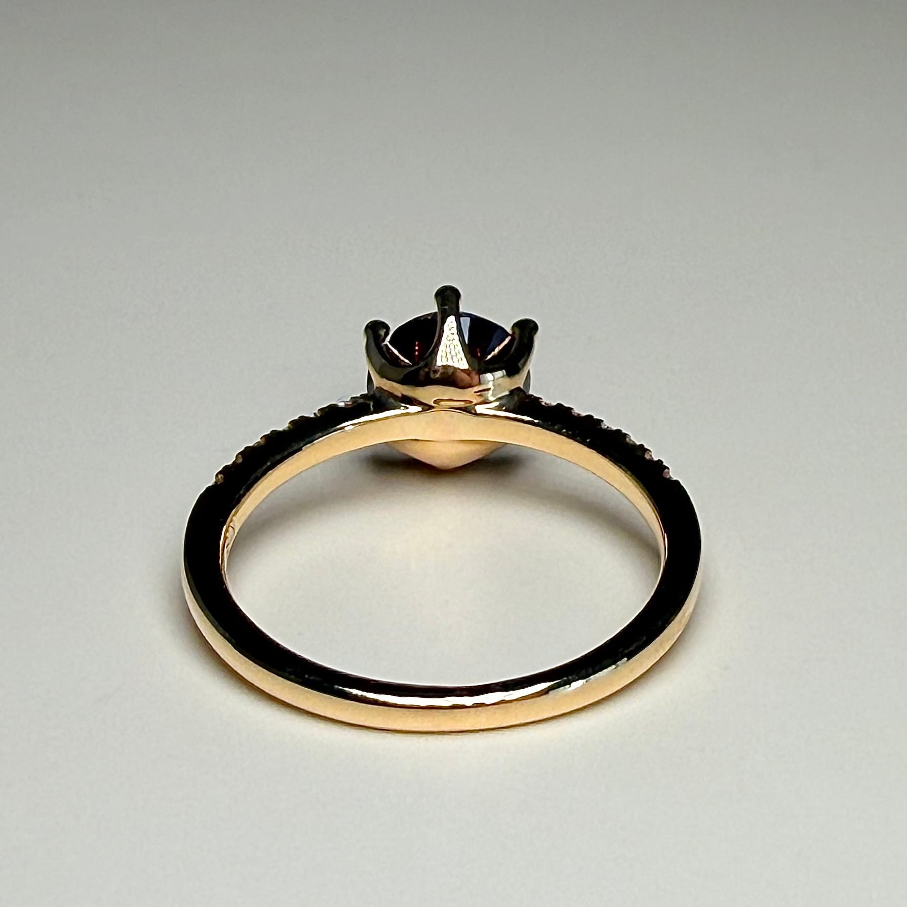 ラウンドブリリアントカット ブラウン ダイヤモンドリング 1.334ct K18