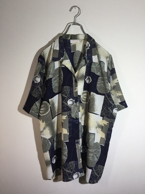 総柄 デザインシャツ アート風 植物柄