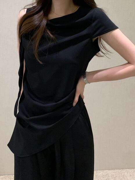 Ribbon drape blouse / black (6月下旬〜7月上旬頃発送予定)