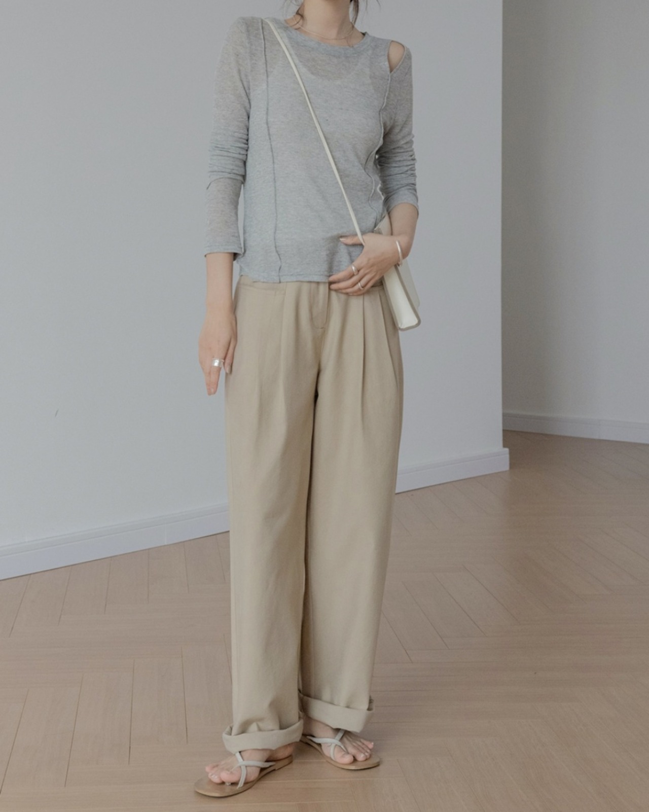 See-through design long sleeve Top　T20062