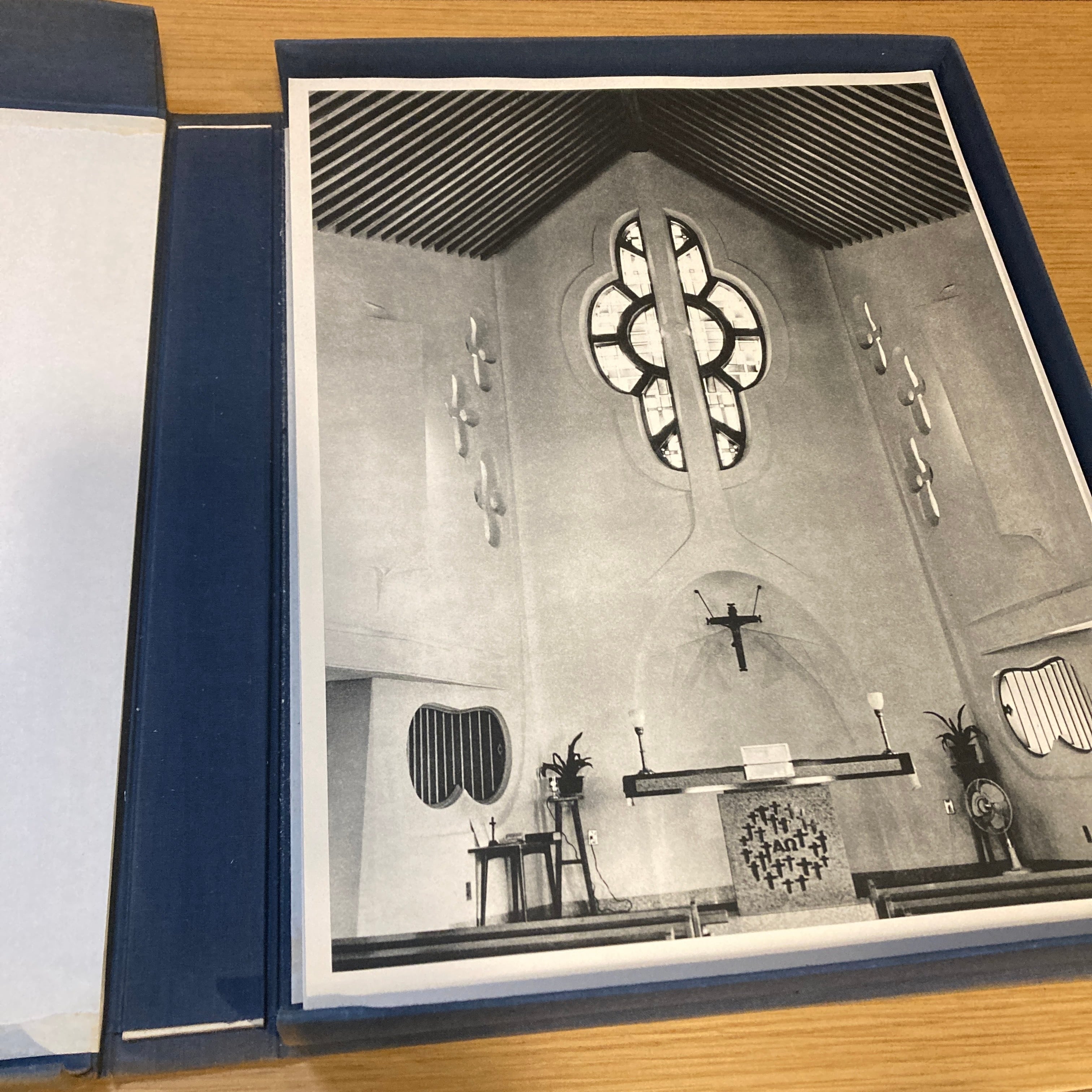 今井兼次作品集 旅路 限定版 / 編集・発行: 今井兼次先生古稀記念の会