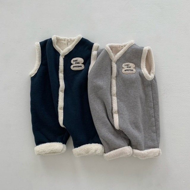 【BABY】韓国風　もこもこノースリーブオールインワン