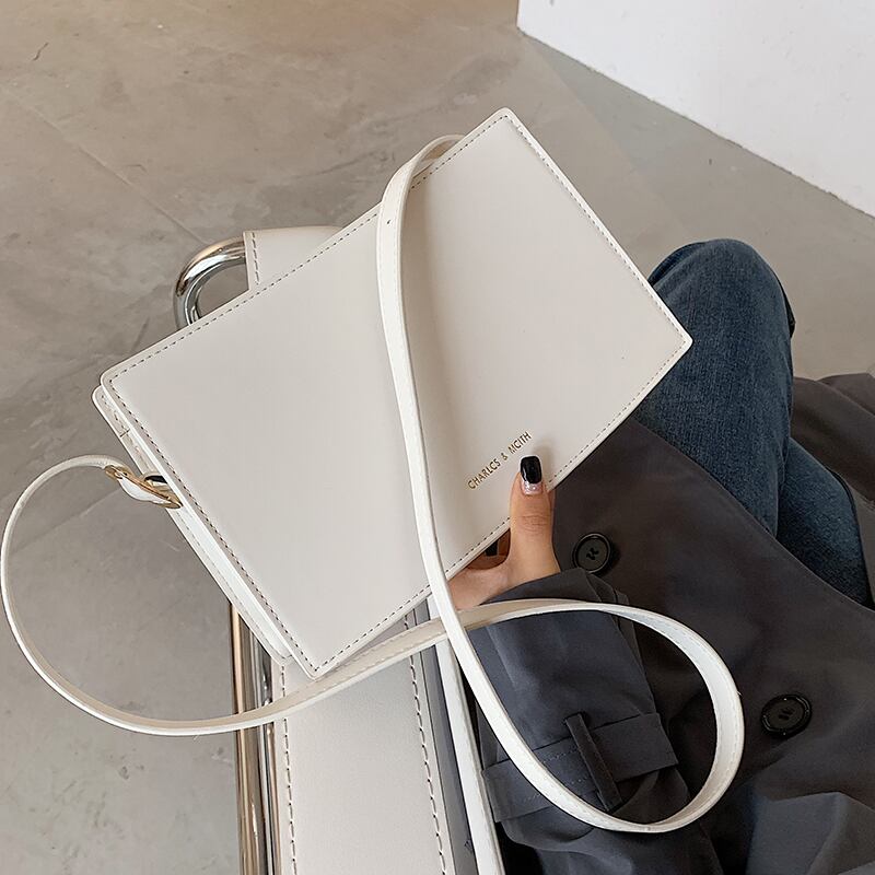 ネットセレブレディーススモールバッグウエスタンスタイル女性バッグ2020新しい流行のファッションワンショルダーアンダーアームバッグワイルドテクスチャメッセンジャーバッグ 手作りハンドバック77217039285