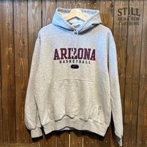 2000's～  NIKE ARIZONA BASKETBALL TEAM SWEAT PARKA  【サイズ表記 M】2000年代～  ナイキ アリゾナ バスケットボール チーム  スウェットパーカー