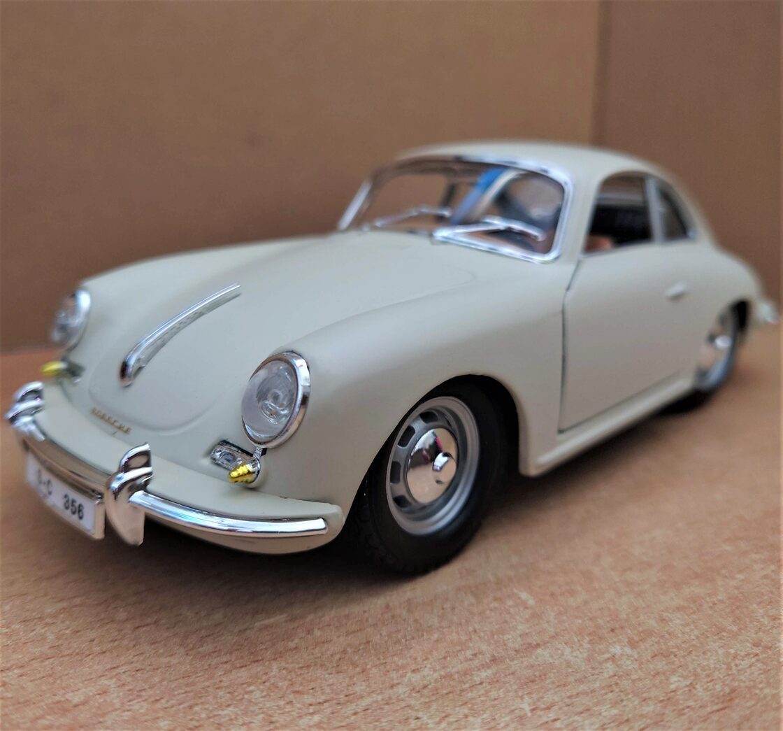 1/24 ポルシェ 356B COUPE 1961 アイボリー ブラーゴ製ダイキャスト製 