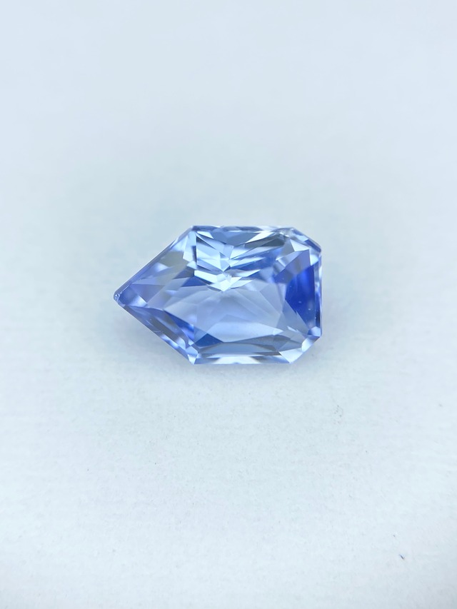 ブルーサファイア 0.837ct ルース