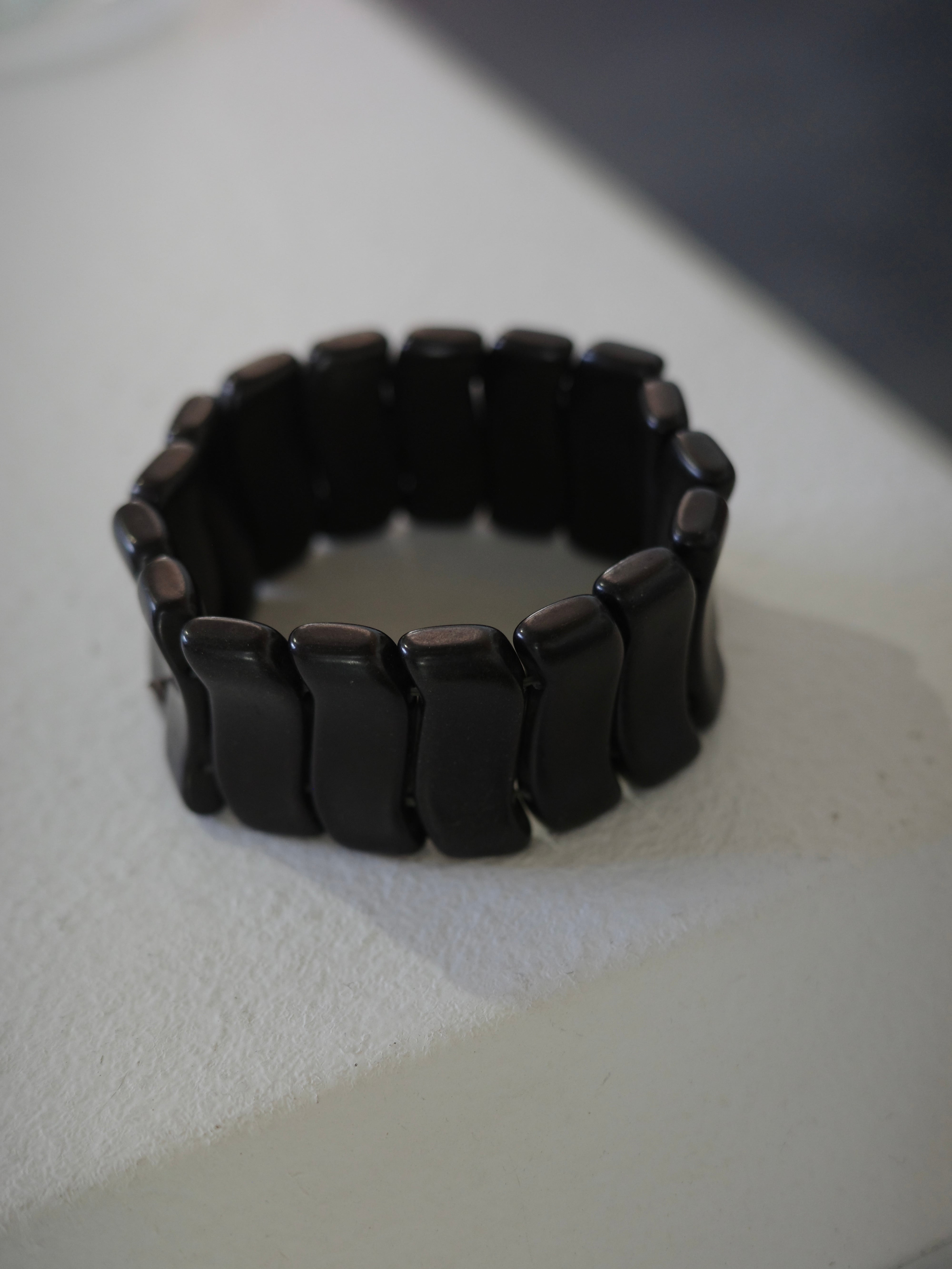 <vintage> black volume bangle