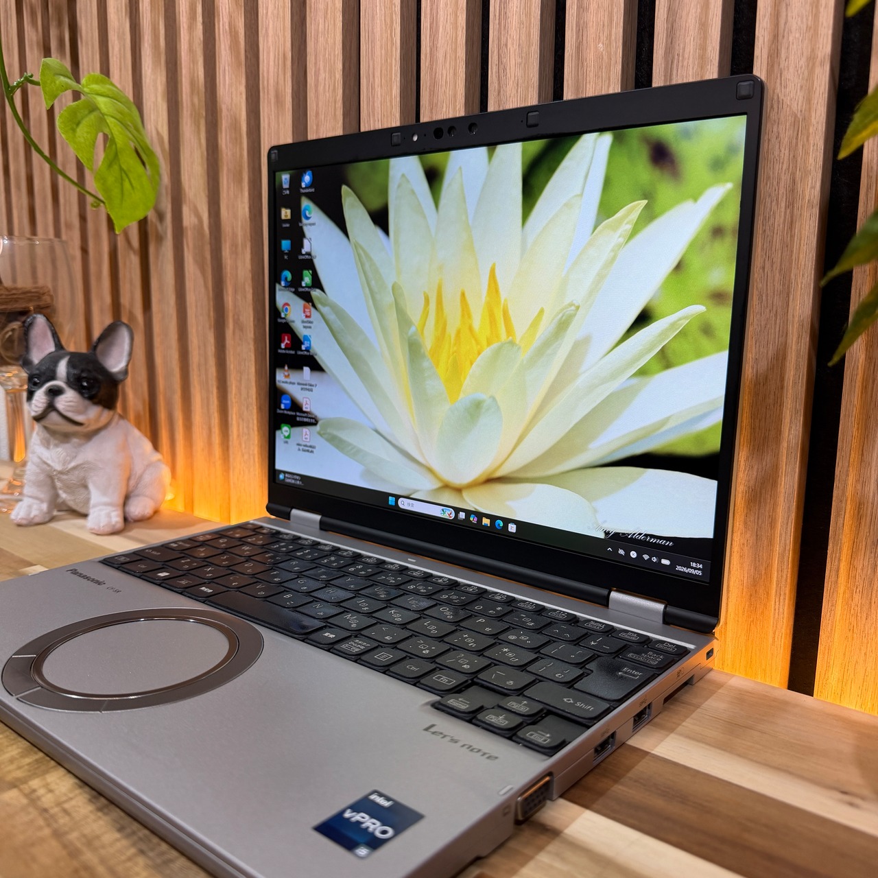 ☘️最新2023年発売☘️16GB搭載‼️レッツノート SR3☘️第12世代☘️SSD256GB☘️Core i5☘️12.4型☘️ノートパソコン