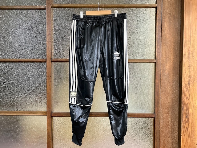 ADIDAS CHILE 20 TRACK PANTS (BLACK)