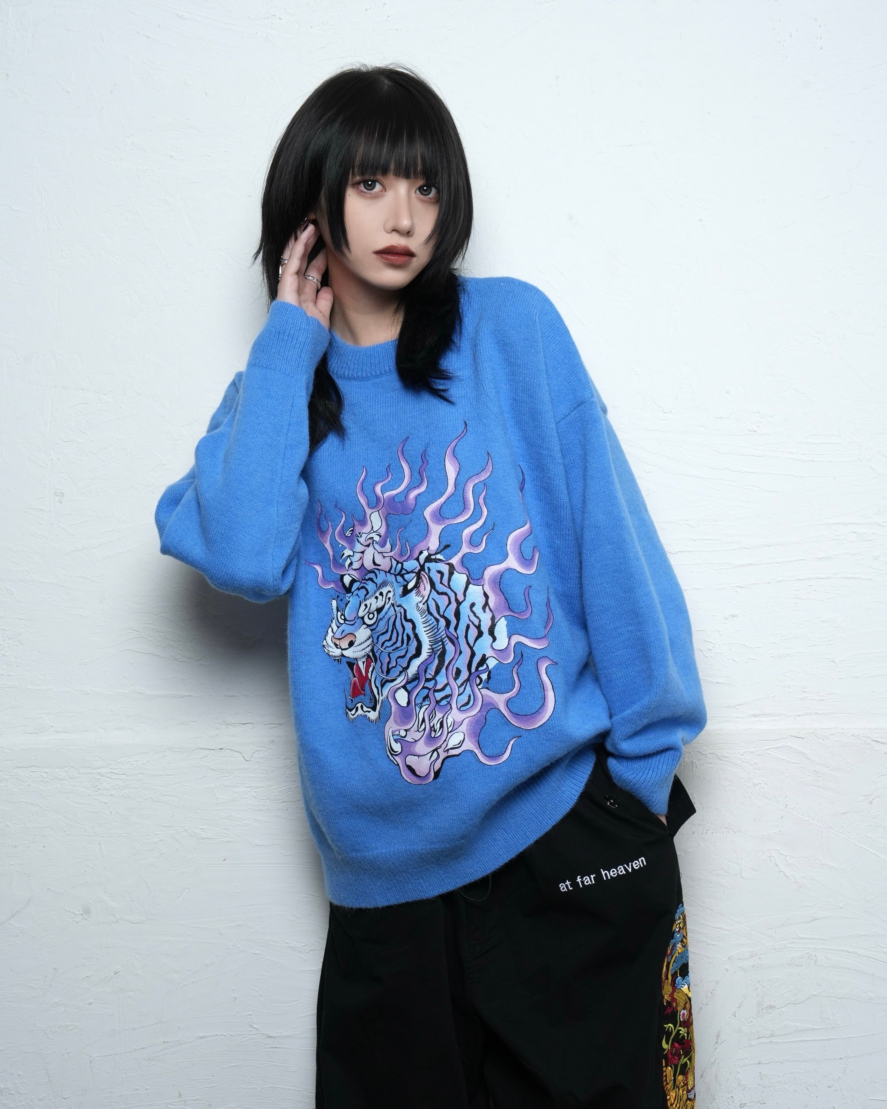 Fire Tiger knit/blue | チュウカタベタイ