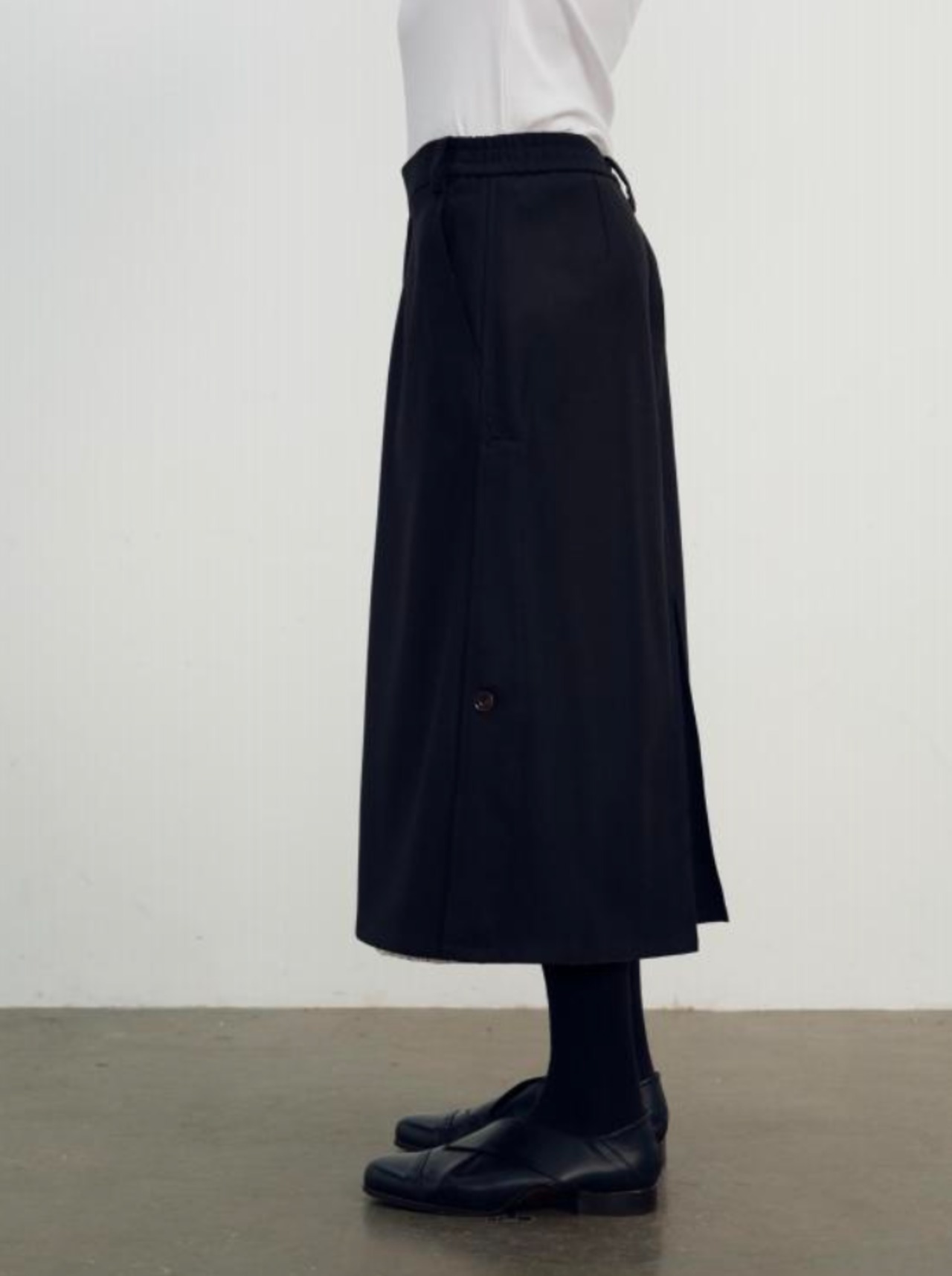 【26AW | MEN】 NULLUS ヌルス / ロングショーツ / LAYERED CULOTTE / NUAW26SKI001 - 2