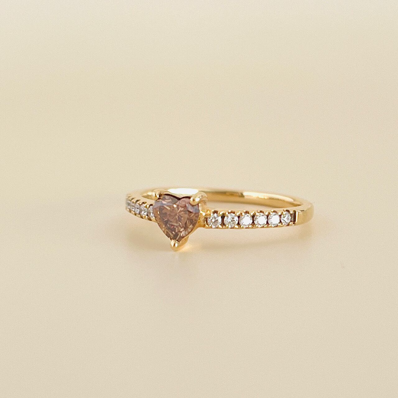 ハートシェイプカット ブラウンダイヤモンド リング 0.29ct K18  