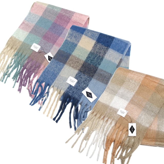 LARGE FORMAT CHECKED SCARF