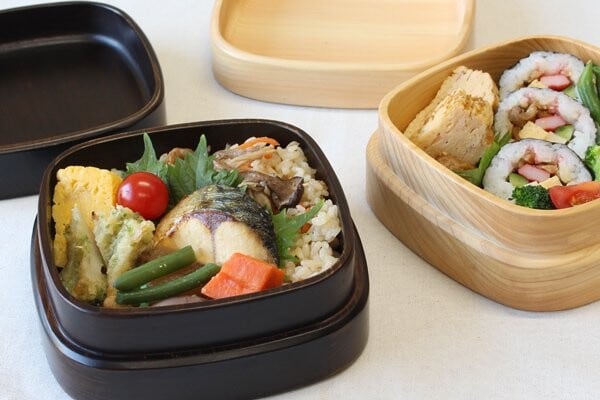 角田清兵衛商店　くりぬき　紀州桧弁当箱 わっぱ弁当　木製　日本製 角田清兵衛商店 紀州桧弁当箱 type VM ダークブラウン | 親子わっぱ 和