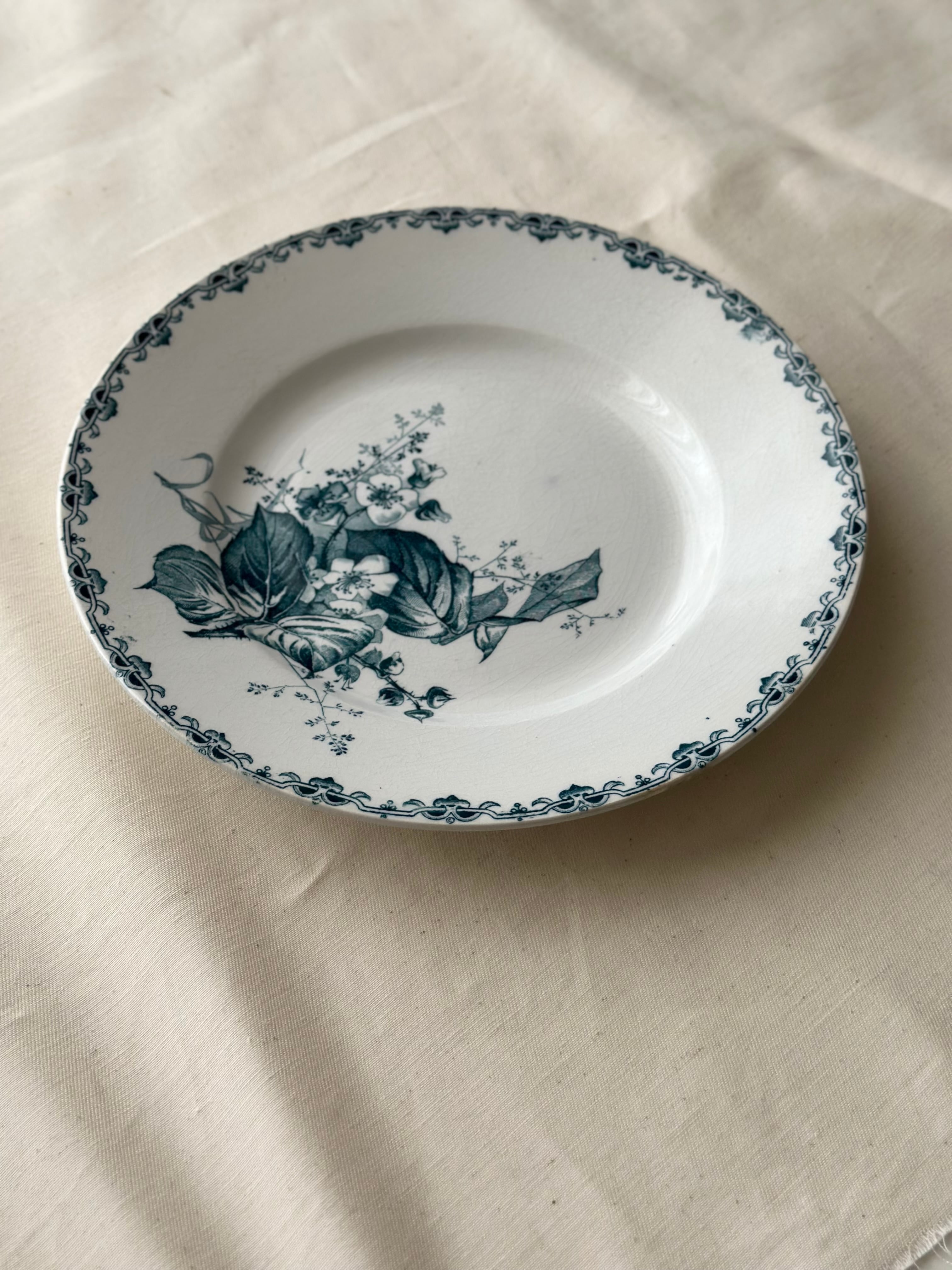 Sarreguemines サルグミンヌ / “MURES” デザートプレート | VIRON