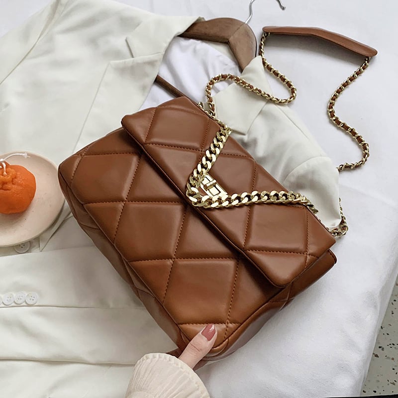 スモールバッグハンドバッグ2020新しい流行のファッションワイルドワンショルダーメッセンジャーバッグネットセレブリティウエスタン菱形チェーンスモールスクエアバッグ Tiancai_Wing_Bag20660362025