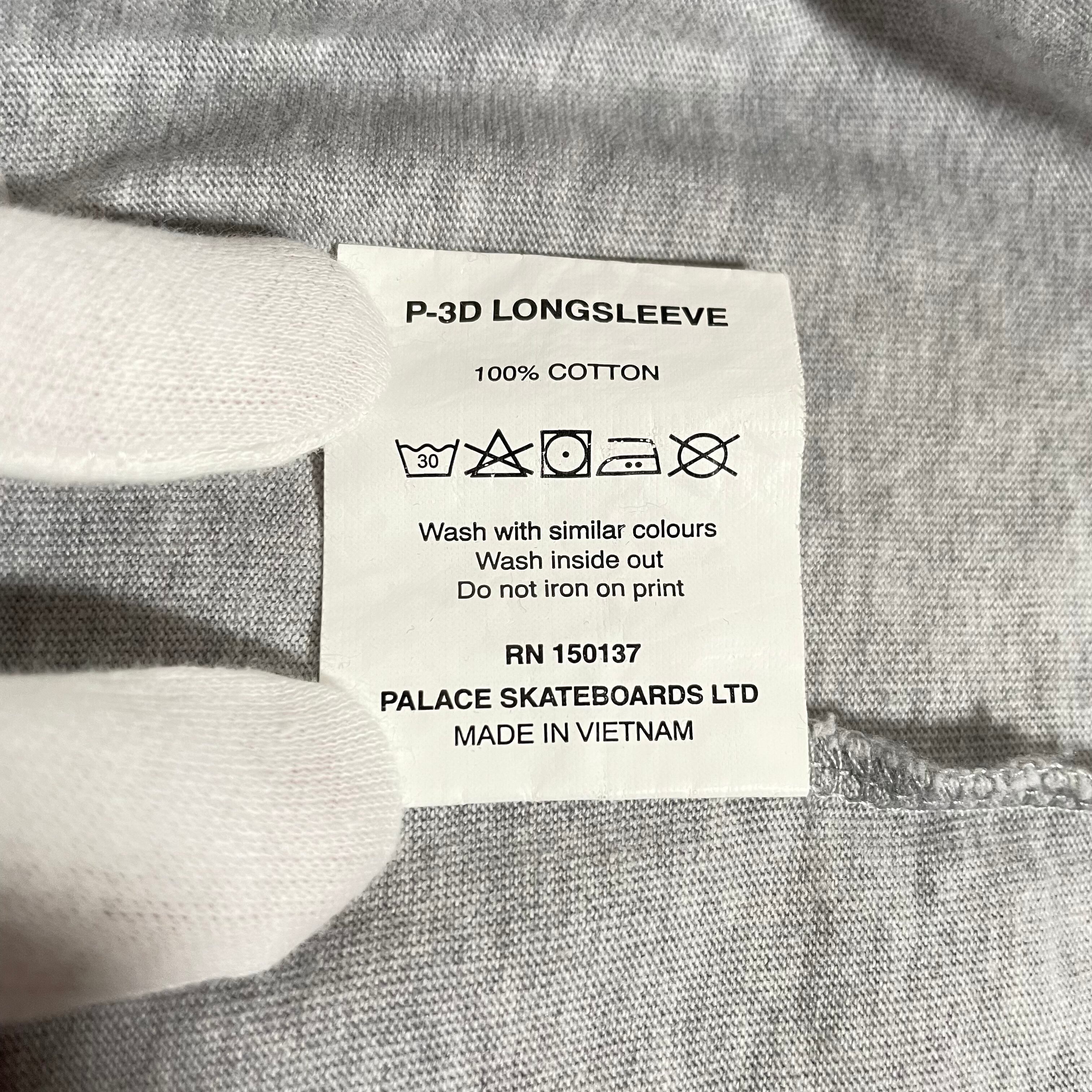 PALACE SKATEBOARDS パレス トライアングル3Dロゴ 長袖T 