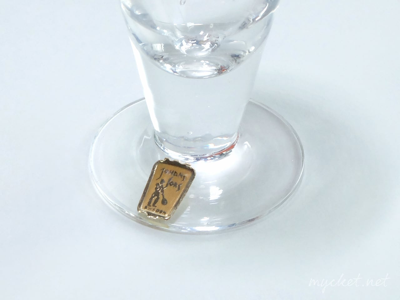 Johansfors「Brinnande hjärtan」シュナップスグラス【3