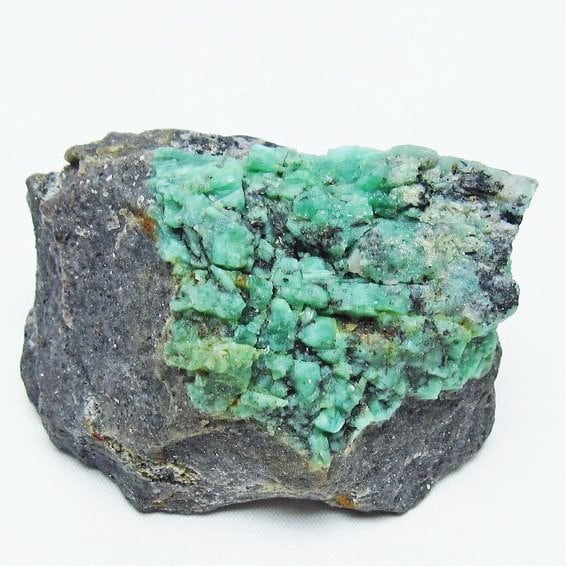 エメラルド 原石 一点物 おまかせ便 171-5571