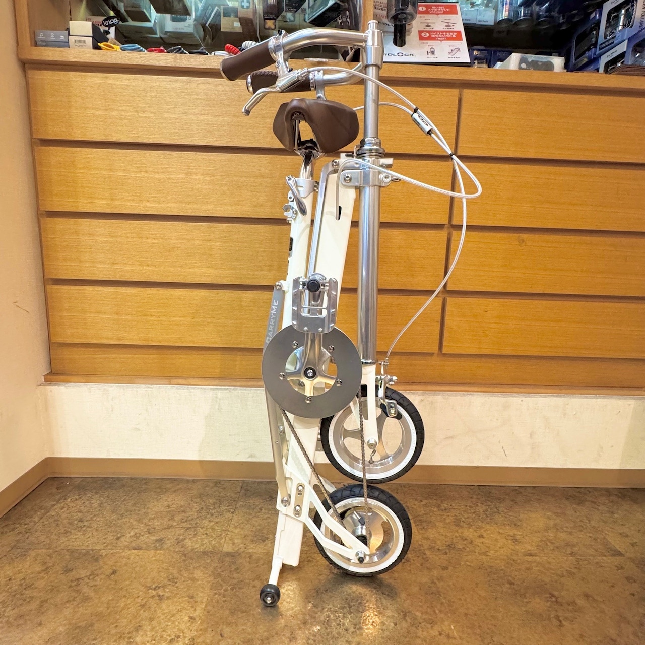 CarryMe x SEicコラボモデル　CLASSIC　カンノーリクリーム/ネイビーブルー