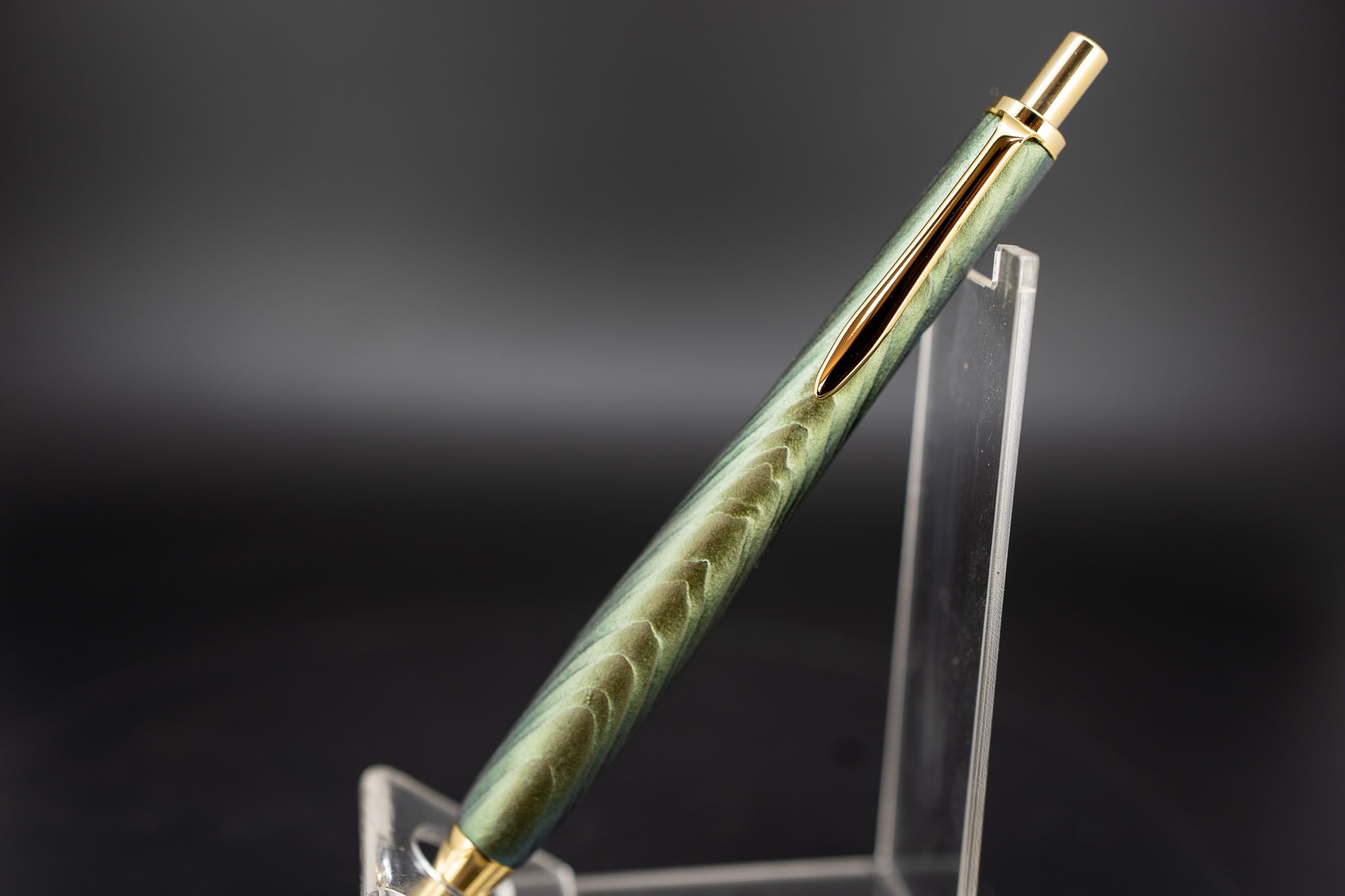 翠煙】春日杉 漆塗 細軸 ① gold MP | 木軸ペン工房 金杢犀
